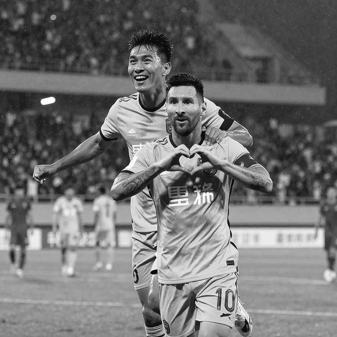 Nga trở lại FIFA: Bước đi đầu tiên của một lộ trình từ từ