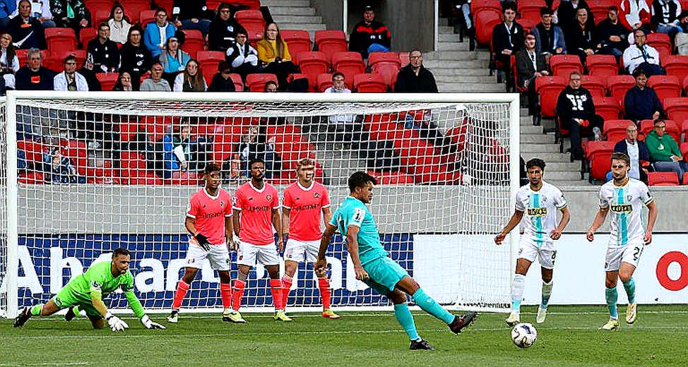 Joao Maleck rời Guadalupe FC để gia nhập Plaza Colonia: hợp đồng tự do và khoảng trống dữ liệu
