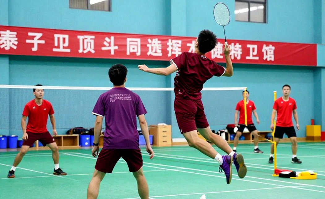Kumamoto Masters 2026: Li Shifeng, chiếc ghế trống của Shi Yuqi và câu hỏi chưa có lời đáp của đơn nam Trung Quốc