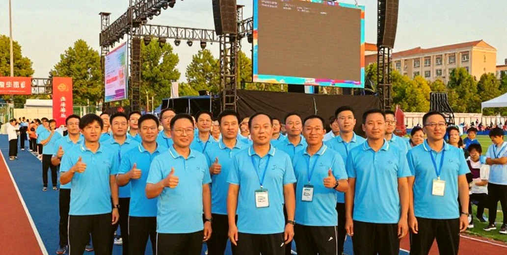 Ba cự ly, một cái tên, và khoảng trống 42,195 km ở vịnh Hạ Long