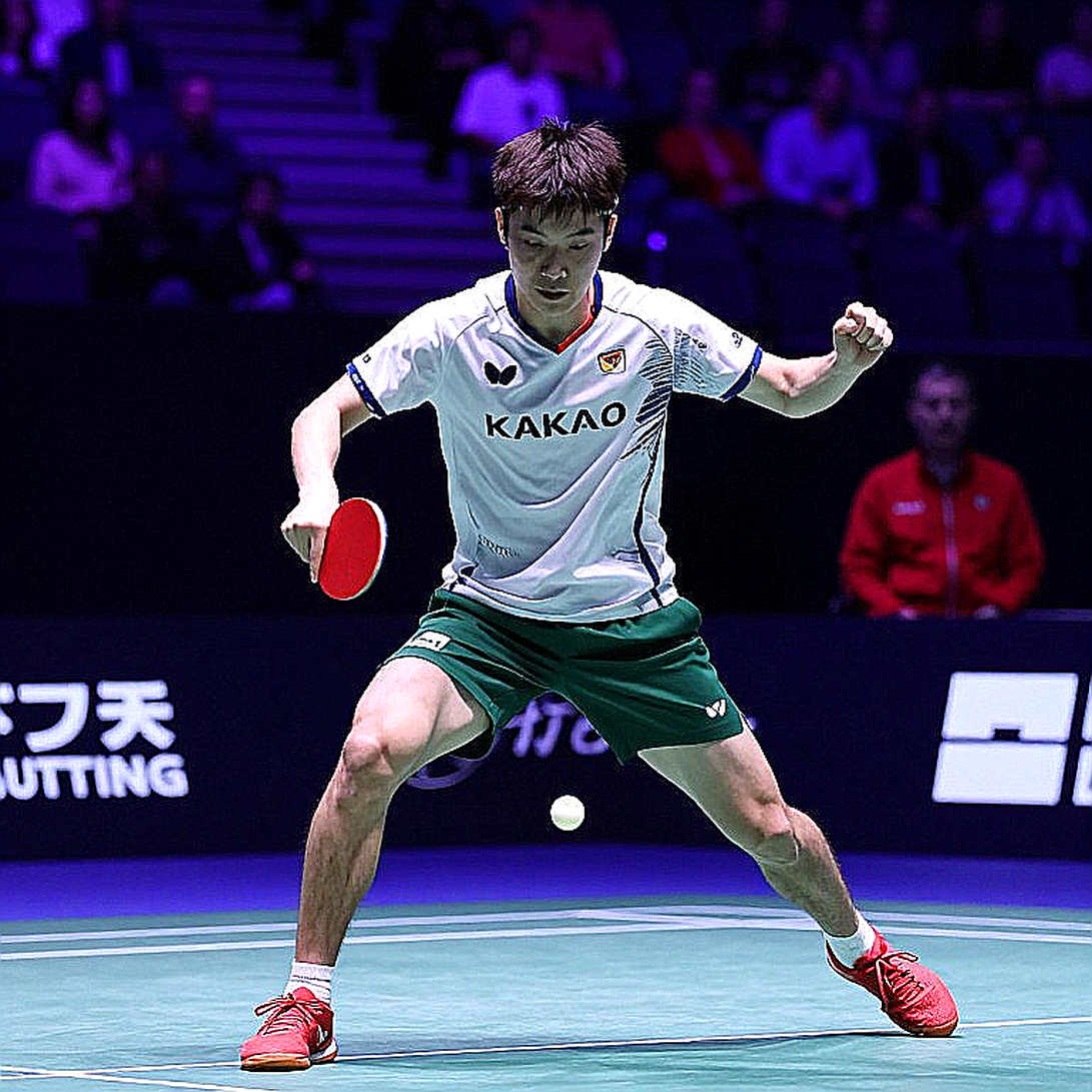 Shi Yuqi rút lui, Li Shifeng dẫn đầu đơn nam Trung Quốc tại Kumamoto Masters 2026