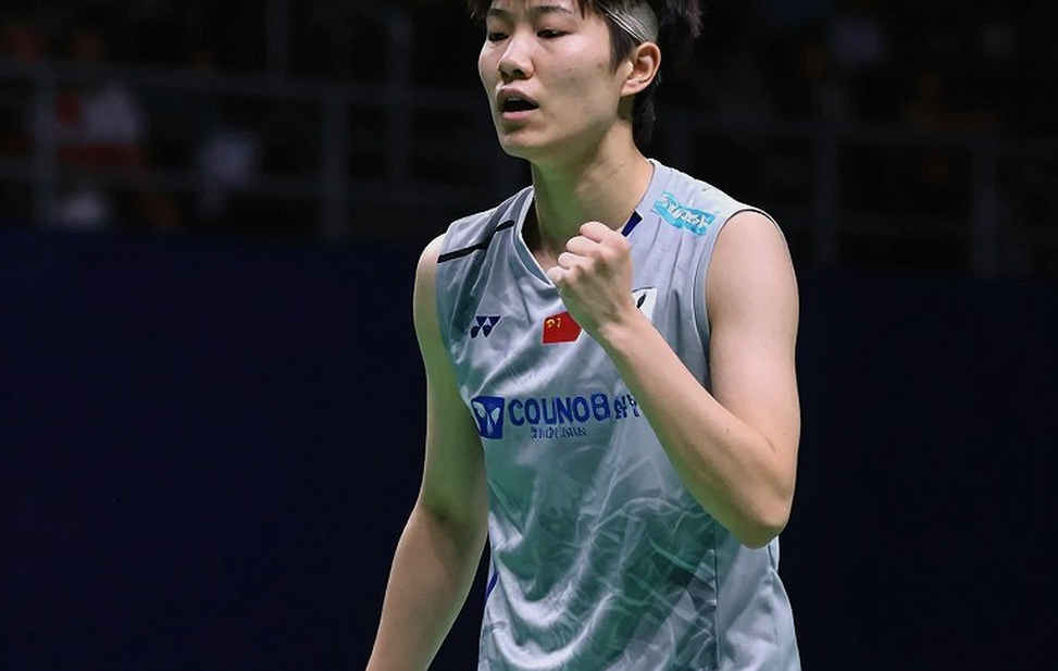 Giải mã chấn thương tại Vietnam Open 2026: Khi Tiến Minh thắng nhờ đọc được điểm yếu đơn, và Lê Đức Phát trả giá bằng đầu gối