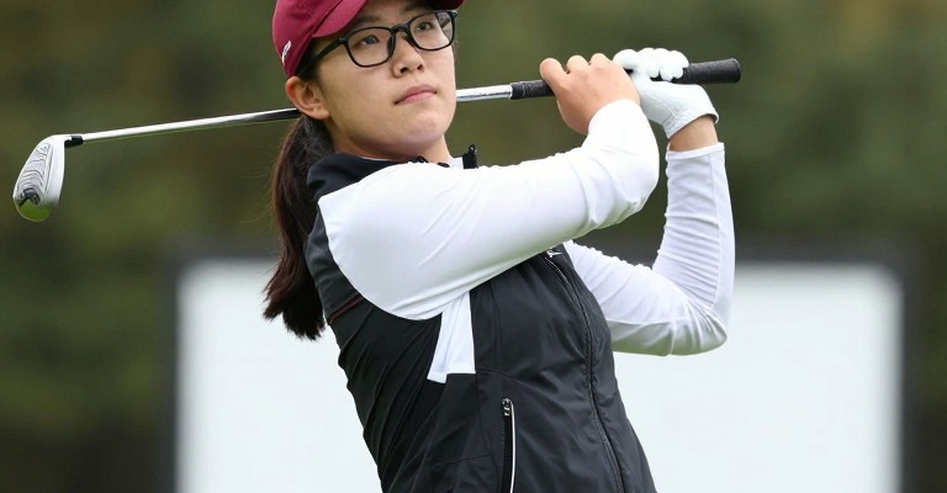 Hố golf thứ 18 và những cuộc chiến không chỉ diễn ra trên sân cỏ