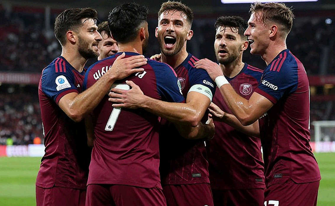Đêm mà Al-Ahli tự đánh rơi chính mình: Sundowns và những khoảng trống bị bỏ quên Đêm mà Al-Ahli tự đánh rơi chính mình: Sundowns và những khoảng trống bị bỏ quên