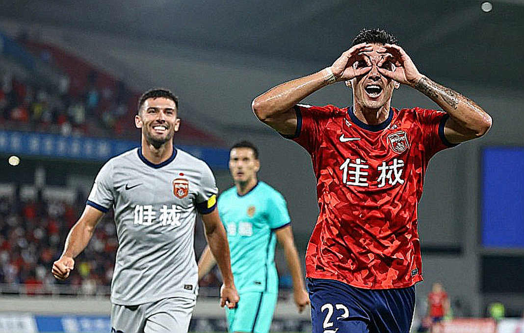 V-League 2026: Bạo lực sân cỏ trở lại và câu hỏi về một án phạt đủ sức răn đe V-League 2026: Bạo lực sân cỏ trở lại và câu hỏi về một án phạt đủ sức răn đe